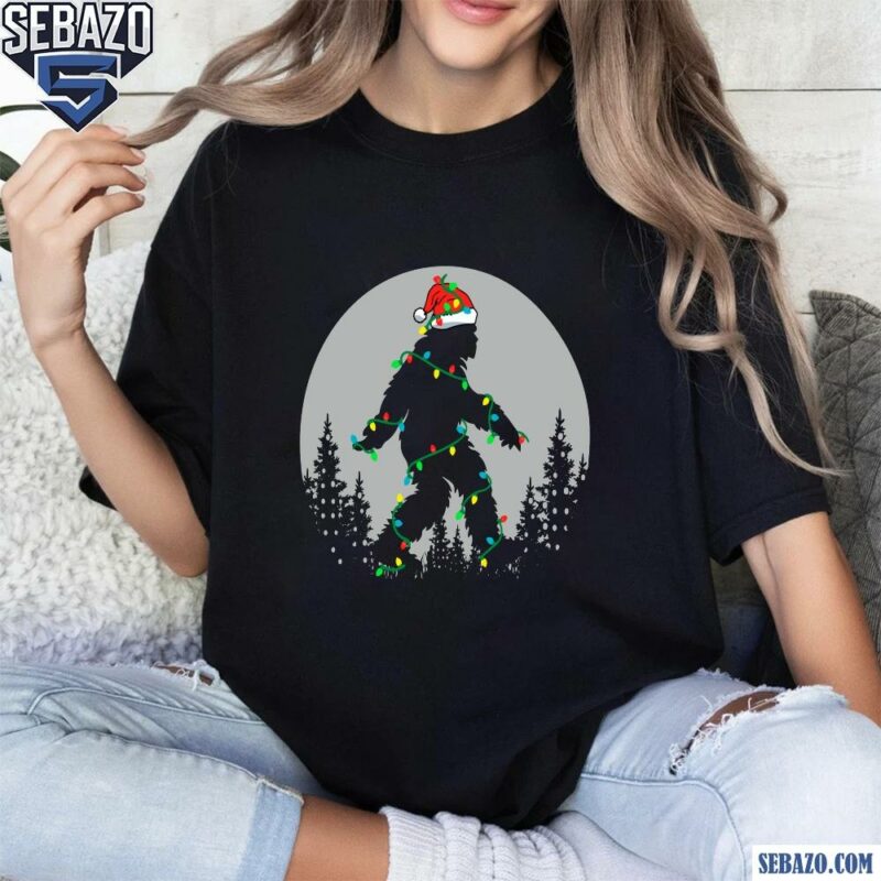 Bigfoot Santa Hat Christmas Lights Shirt t-shirt