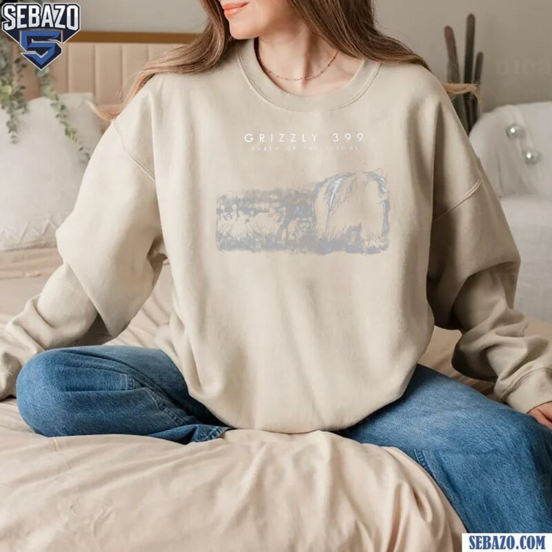 In Memory Of Grizzly 399 Queen of the Tetons Shirt sweatshirt