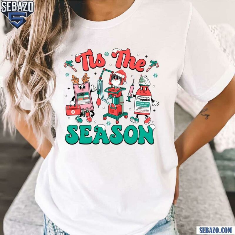 Retro Groovy Tis The Season Christmas ICU Nurse Shirt t-shirt