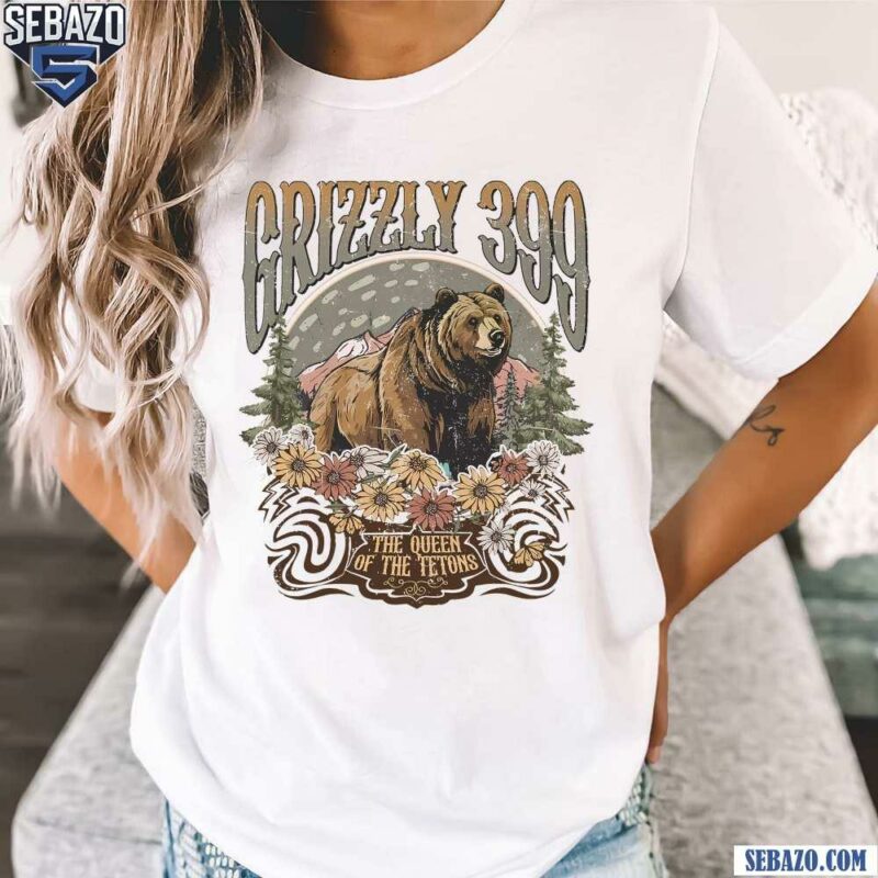 Retro Vintage Forever Queen of the Tetons Grizzly 399 Shirt t-shirt