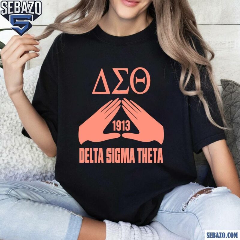 Delta Sigma Theta Sorority Pyramid Hands 1913 Shirt t-shirt