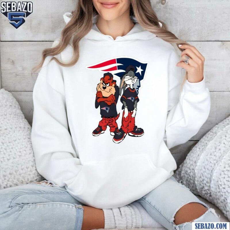 Looney Tunes Football New England Patriots Shirt hoodie