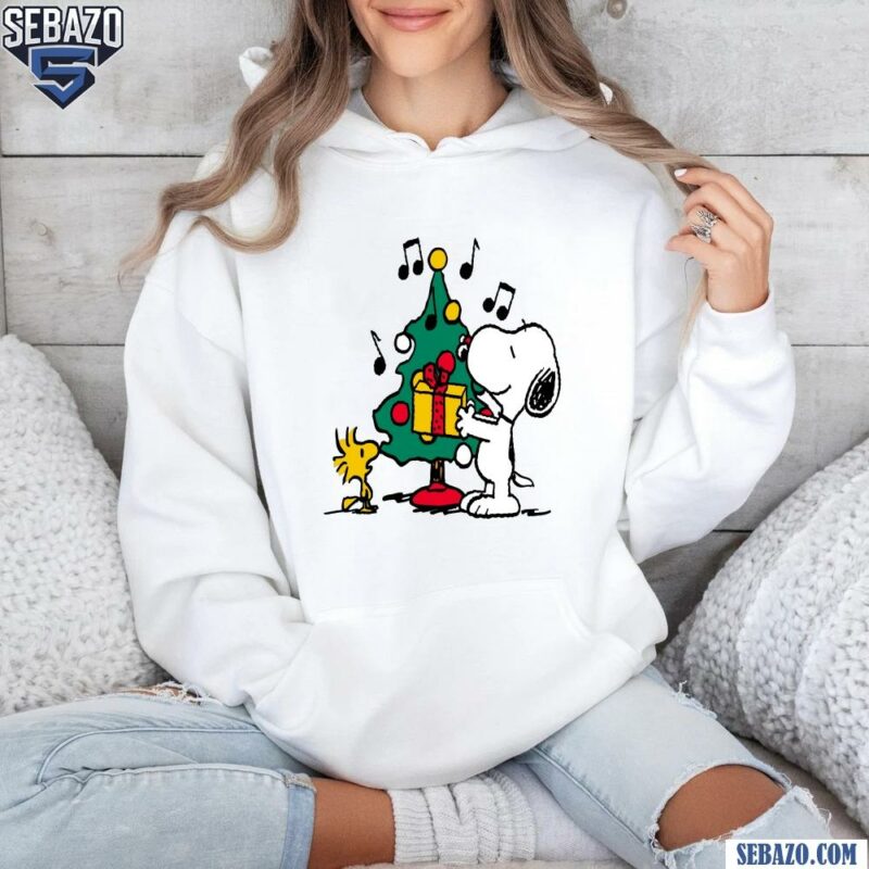 Peanuts Snoopy Woodstock Merry Christmas Tree Shirt hoodie