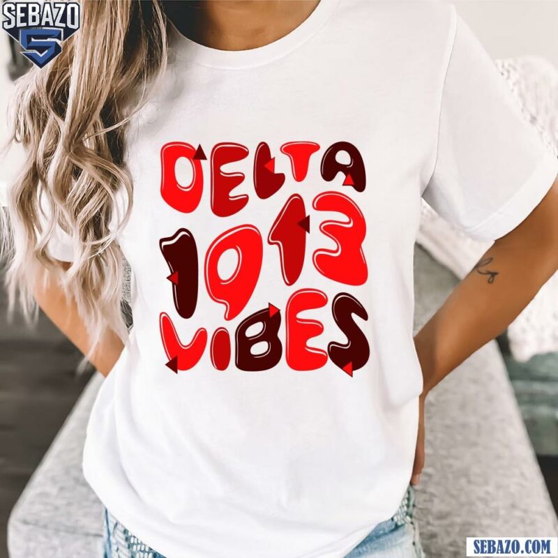 Retro Groovy Delta Sigma Theta Vibes Shirt t-shirt