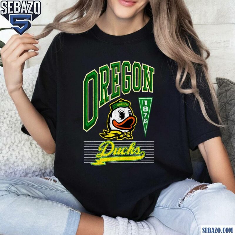 Retro Vintage Oregon Ducks 1876 Football Logo Shirt t-shirt