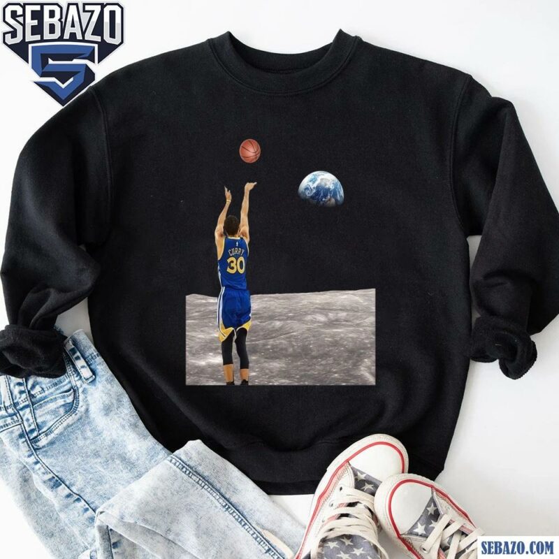 Stephen Curry Throws The Ball Into Space Shirt sweatshirt