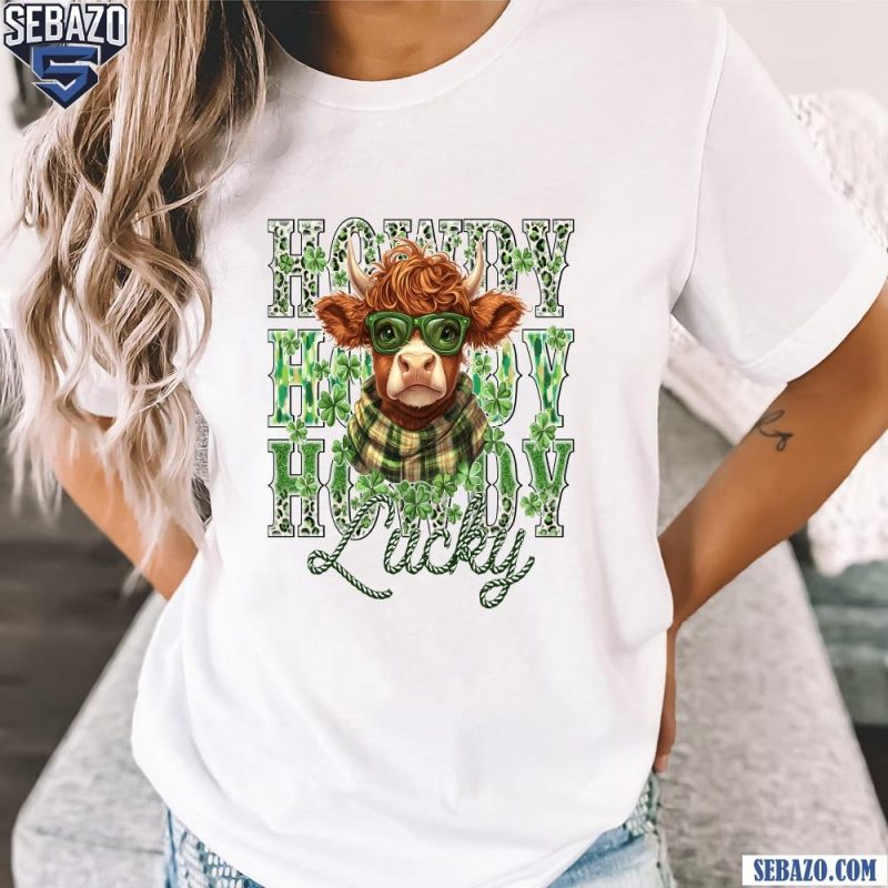 Howdy Lucky Highland Cow St Patricks Day Shirt t-shirt