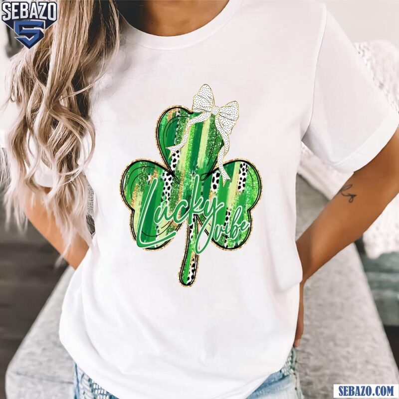 Glitter Lucky Clover St Patricks Day Coquette Bow Shirt t-shirt